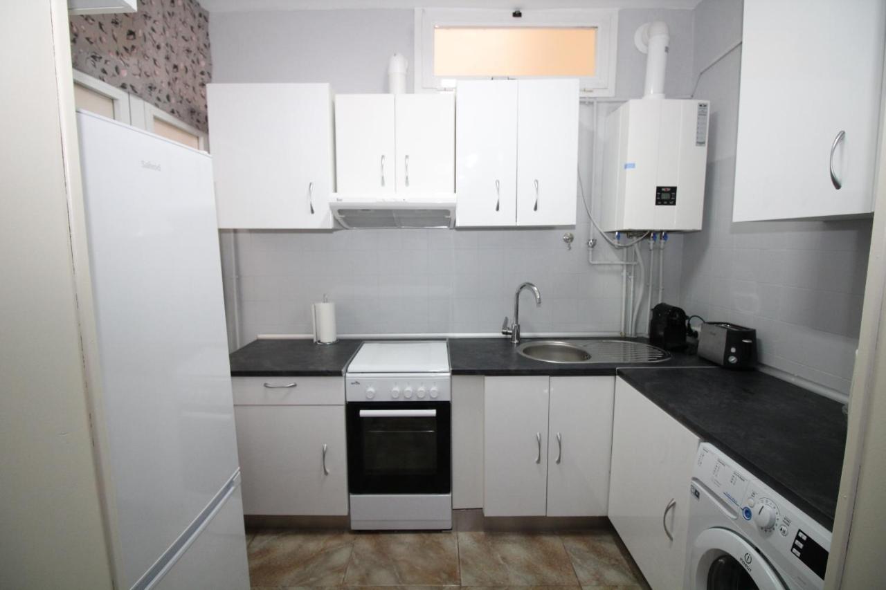 Rooms Luisa Мадрид Екстер'єр фото